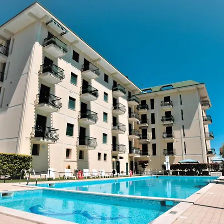 Ferienwohnung Rubino Lido di Jesolo Exterior foto